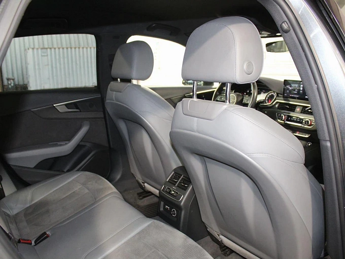 Audi A4 2019 2.0d AMT 4WD (190 л.с.) фото 15