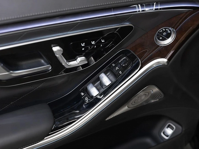 Mercedes-Benz S-Класс Черный Non metallic фото 11