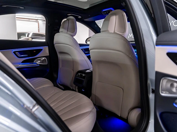 Mercedes-Benz E-Класс Серый Non metallic фото 9