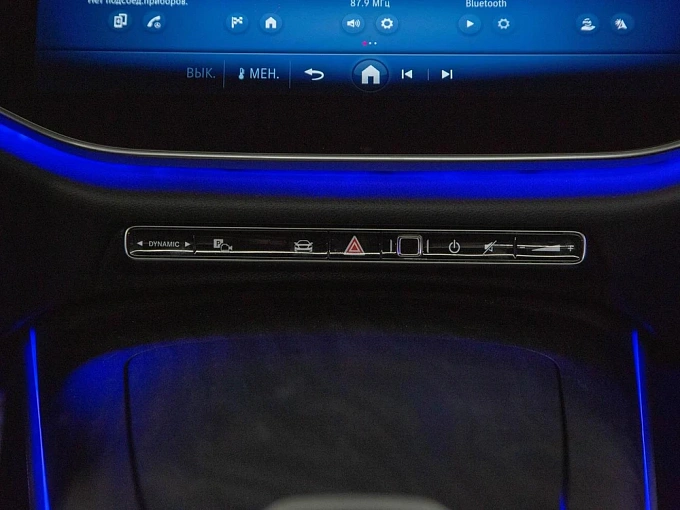 Mercedes-Benz E-Класс Белый Non metallic фото 21