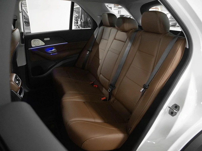Mercedes-Benz GLE Белый Non metallic фото 3