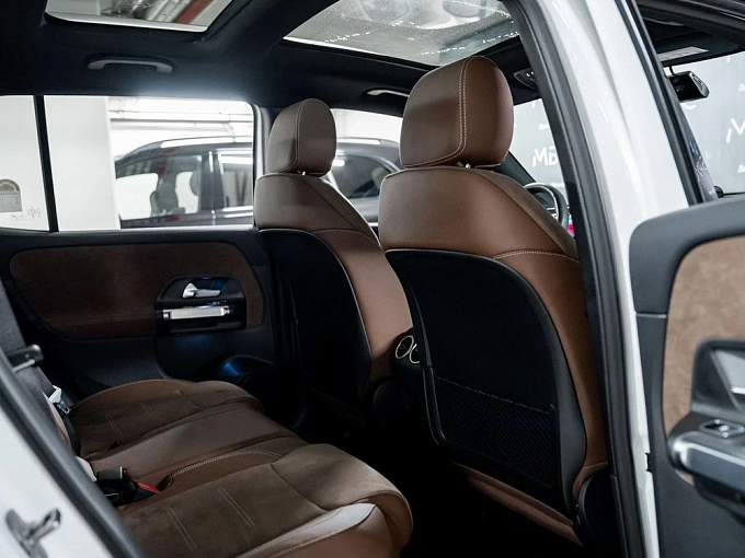 Mercedes-Benz GLB 2024 250 2.0 AMT 4Matic (224 л.с.) фото 9