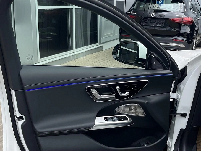 Mercedes-Benz E-Класс Белый Non metallic фото 10