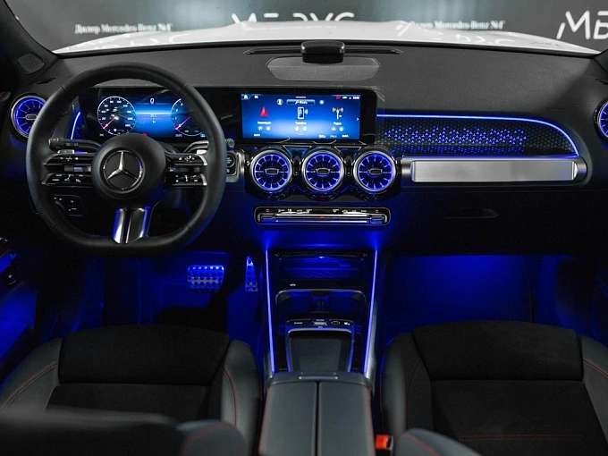 Mercedes-Benz GLB Белый Non metallic фото 5