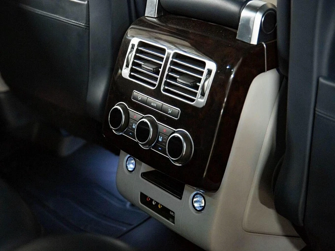 Land Rover Range Rover 2014 5.0 AT 4WD (510 л.с.) фото 31