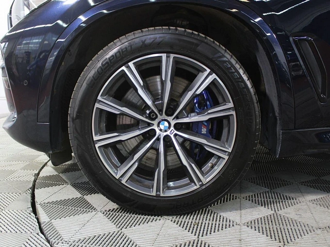 BMW X5 2019 3.0d AT 4WD (265 л.с.) фото 16