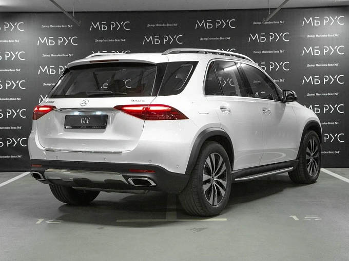 Mercedes-Benz GLE Белый Non metallic фото 3