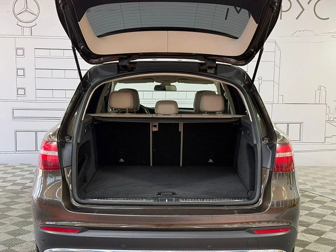 Mercedes-Benz GLC 2016 250 2.0 AT 4Matic (211 л.с.) фото 17