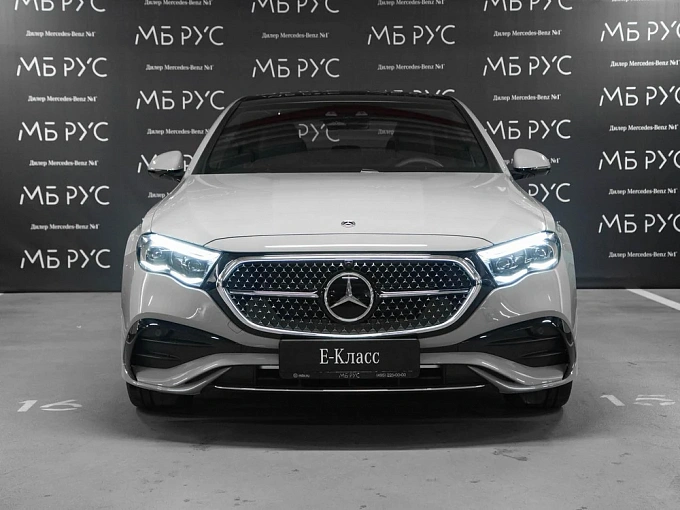Mercedes-Benz E-Класс Серый Non metallic фото 2