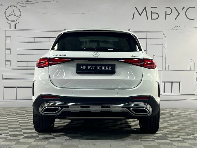Mercedes-Benz GLC Белый Non metallic фото 8