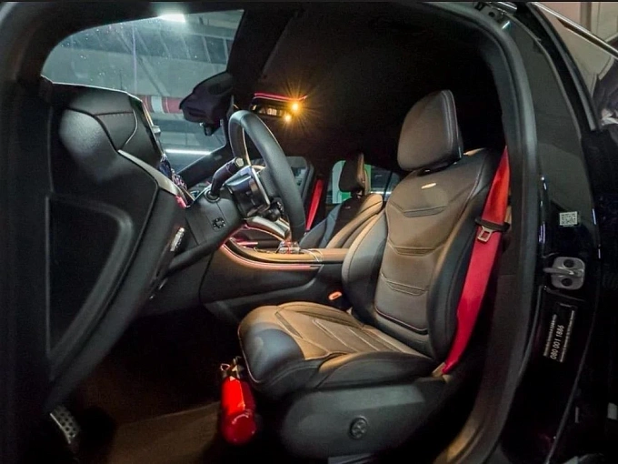 Mercedes-Benz GLC coupe AMG Черный Non metallic фото 9