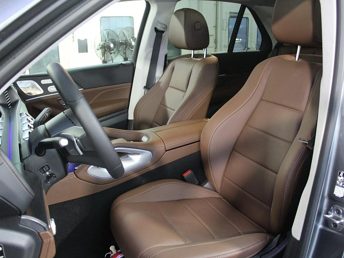 Mercedes-Benz GLE Серый Non metallic фото 16