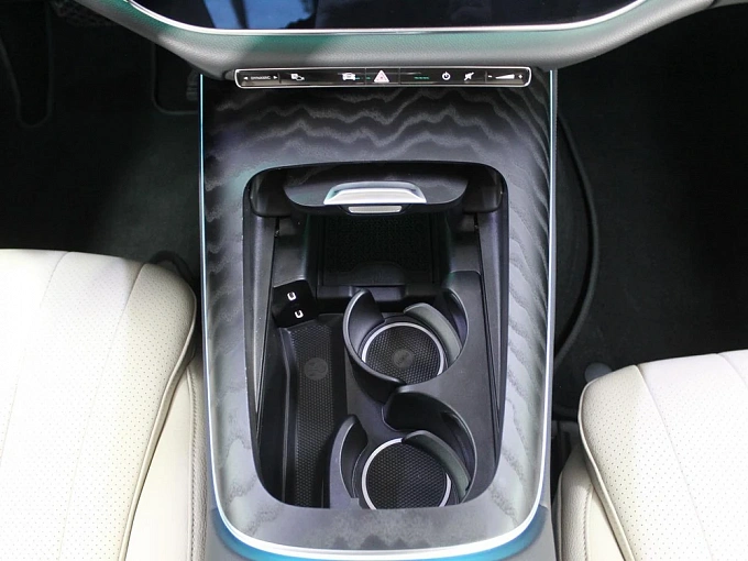 Mercedes-Benz E-Класс Серый Non metallic фото 28