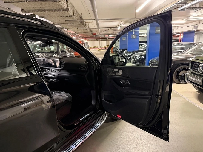 Mercedes-Benz GLS Черный Non metallic фото 16