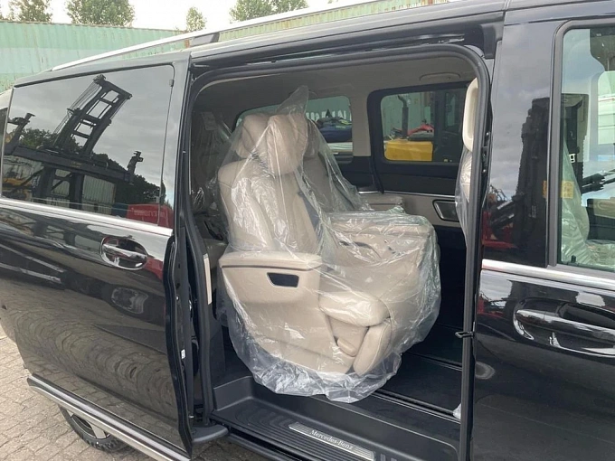 Mercedes-Benz V-Класс Черный Non metallic фото 2