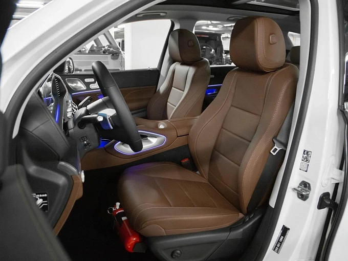 Mercedes-Benz GLE Белый Non metallic фото 10