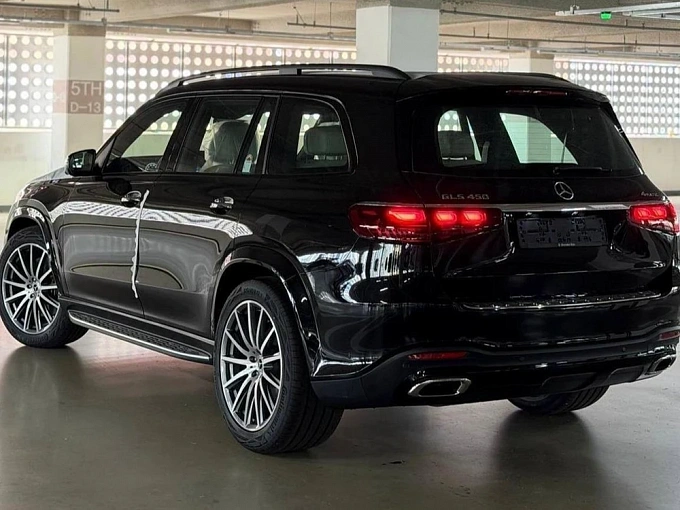 Mercedes-Benz GLS Черный Non metallic фото 3