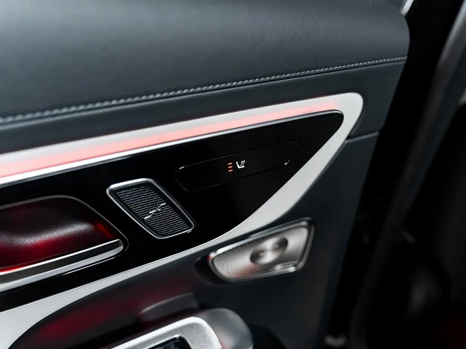 Mercedes-Benz GLC Черный Non metallic фото 17