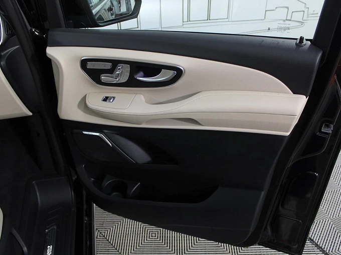 Mercedes-Benz V-Класс Черный Non metallic фото 24