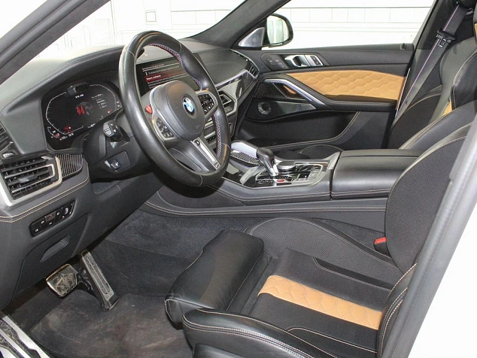 BMW X6 M 2022 4.4 AT 4WD (625 л.с.) фото 10