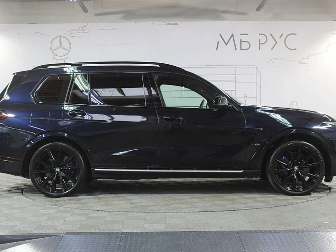 BMW X7 2022 4.4 AT 4WD (530 л.с.) фото 9