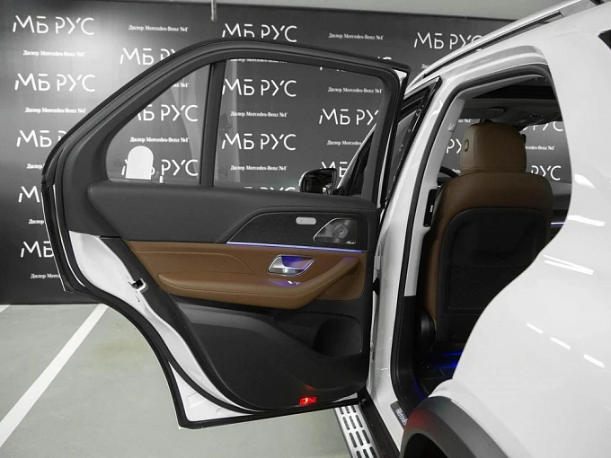 Mercedes-Benz GLE Белый Non metallic фото 24