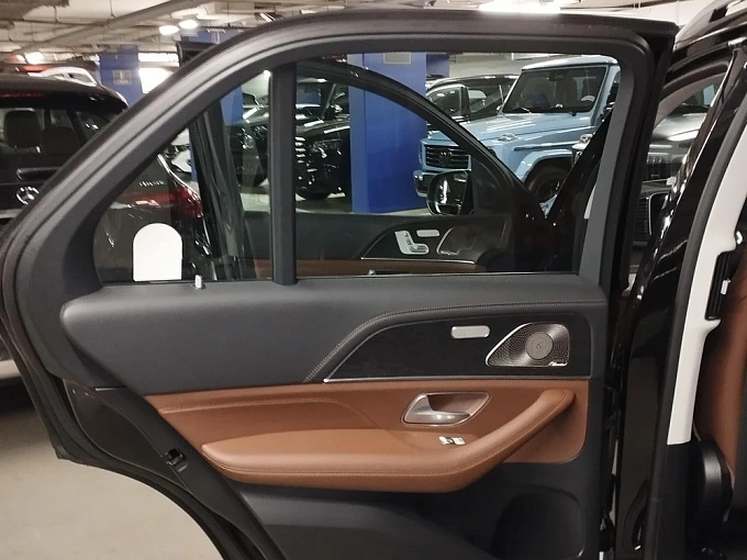 Mercedes-Benz GLE Черный Non metallic фото 16
