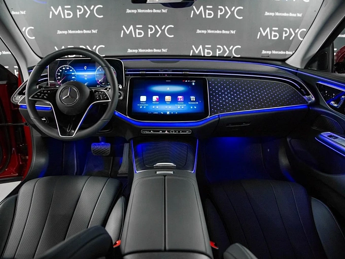 Mercedes-Benz E-Класс Красный Non metallic фото 5