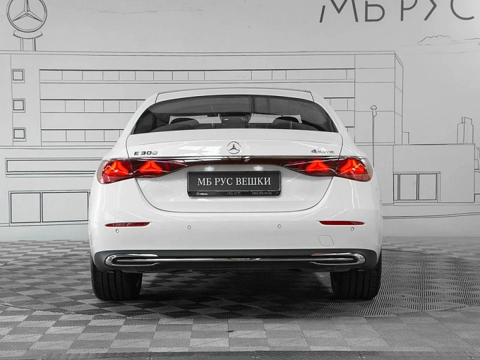 Mercedes-Benz E-Класс Белый Non metallic фото 8