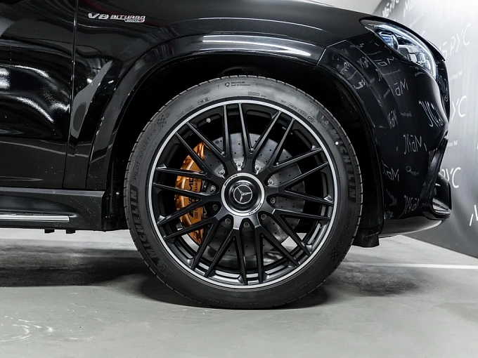 Mercedes-Benz GLS AMG Черный Non metallic фото 12