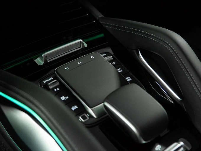 Mercedes-Benz GLS Зеленый Non metallic фото 20