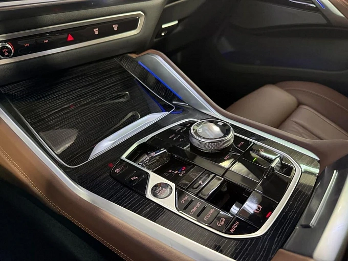 BMW X6 2023 3.0 AT 4WD (381 л.с.) фото 36