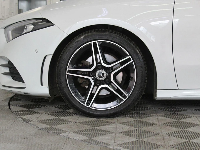 Mercedes-Benz A-Класс 2021 200 1.3 AMT (150 л.с.) фото 18