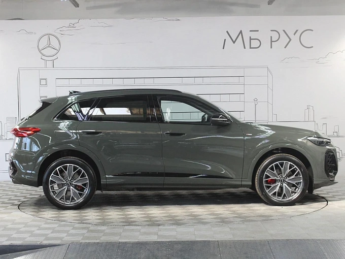 Audi Q5 Зеленый Non metallic фото 7