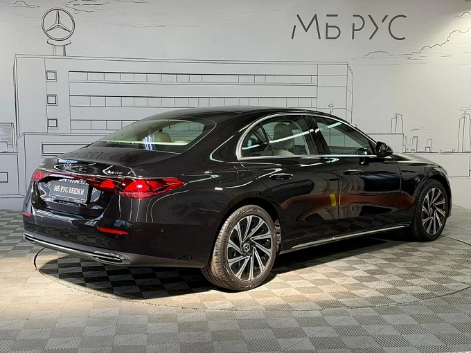 Mercedes-Benz E-Класс Черный Non metallic фото 6
