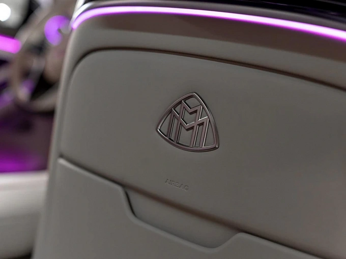 Mercedes-Benz Maybach S-Класс Черный Non metallic фото 34