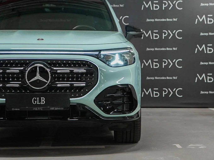 Mercedes-Benz GLB Зеленый Non metallic фото 10