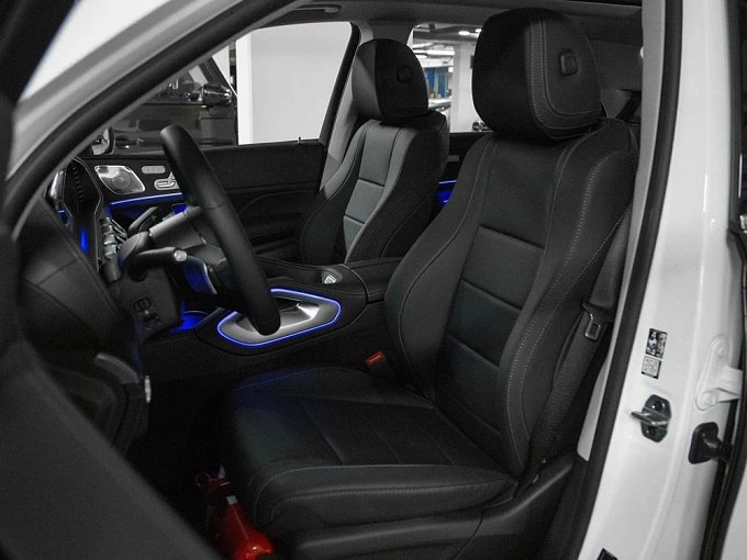Mercedes-Benz GLE Белый Non metallic фото 9