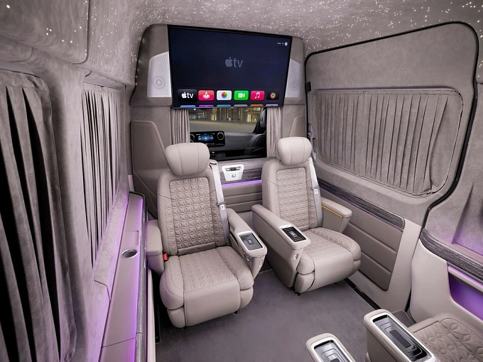 Mercedes-Benz Sprinter Черный Non metallic фото 20