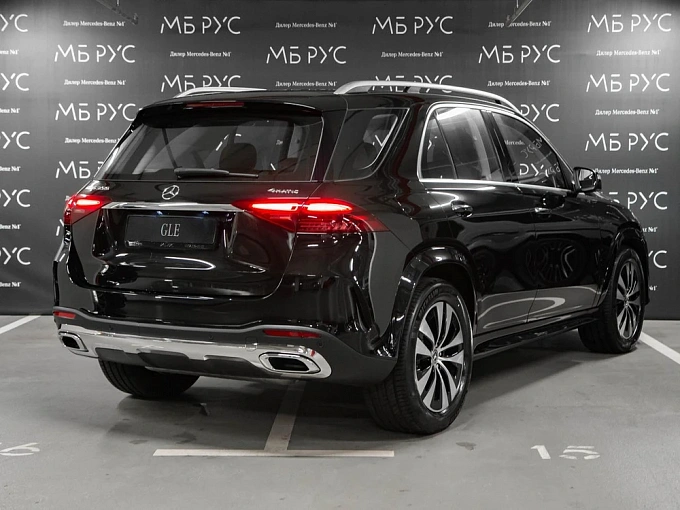Mercedes-Benz GLE Черный Non metallic фото 3