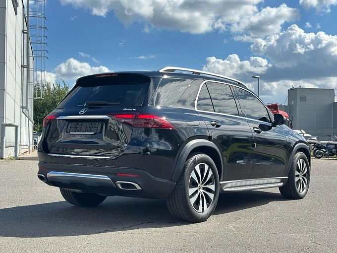 Mercedes-Benz GLE Черный Non metallic фото 6
