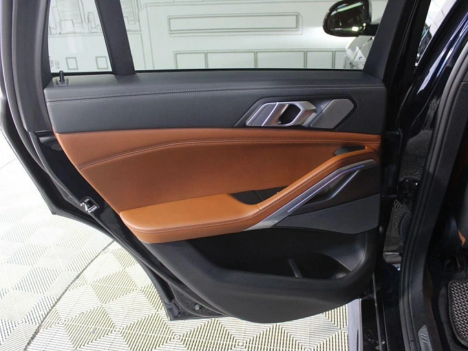BMW X6 2021 3.0d AT 4WD (249 л.с.) фото 26