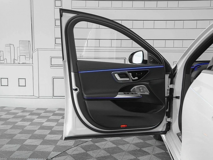 Mercedes-Benz E-Класс Белый Non metallic фото 17