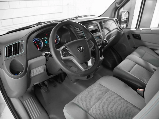 Foton Toano PRO Белый Non metallic фото 9