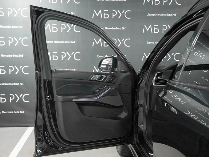 BMW X7 2019 3.0 AT 4WD (340 л.с.) фото 13