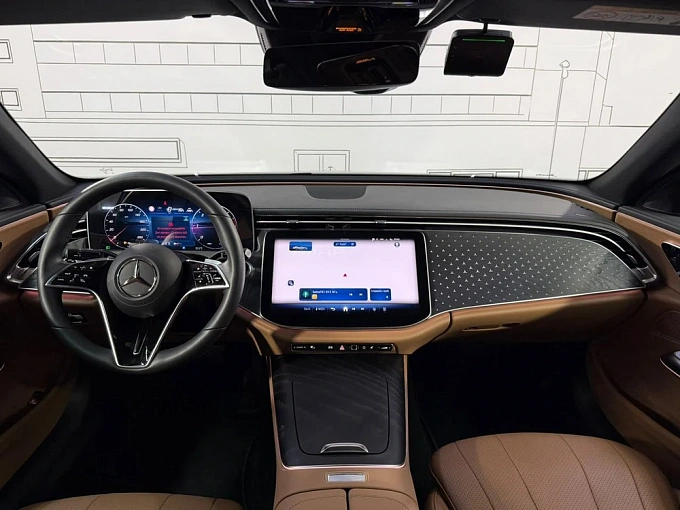Mercedes-Benz E-Класс Черный Non metallic фото 2