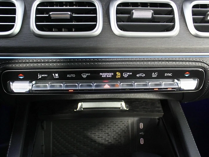 Mercedes-Benz GLE Серый Non metallic фото 28