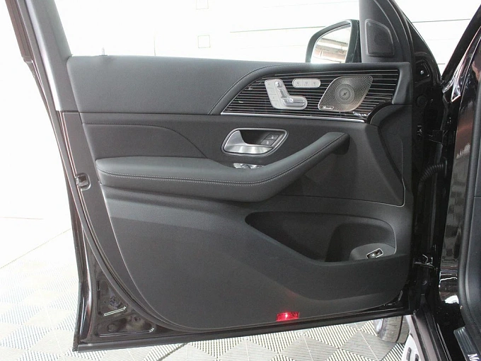 Mercedes-Benz GLE 2025 300 2.0d AT 4Matic (269 л.с.) фото 17