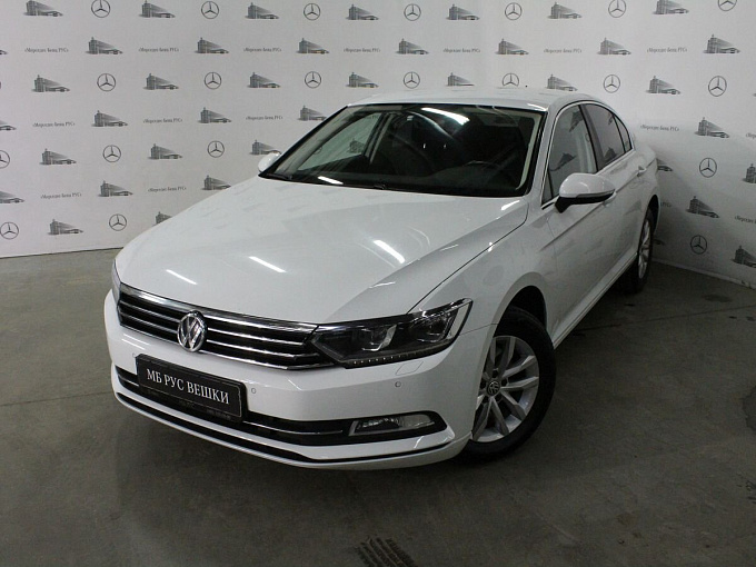 Volkswagen Passat 2019 1.4 AMT (150 л.с.) Белый 68145995 фото 1