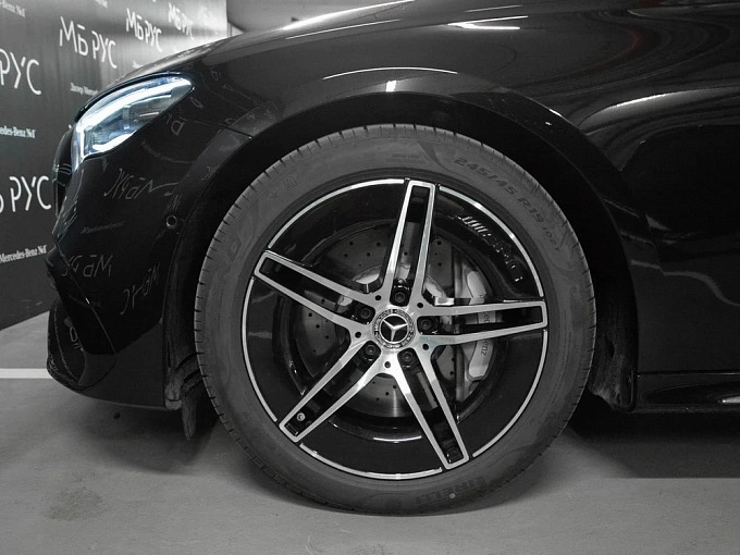 Mercedes-Benz E-Класс Черный Non metallic фото 11